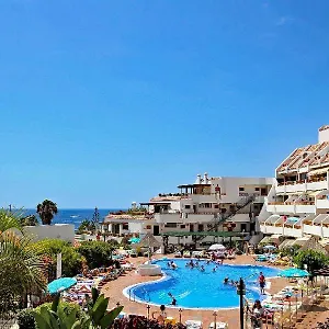 https://apartamento-san-eugenio-los-garanios.adeje-hotels.com