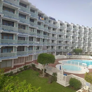 https://cactus-sombrerudo-bright-apartment-next-to-yumbo.maspalomashotels.com